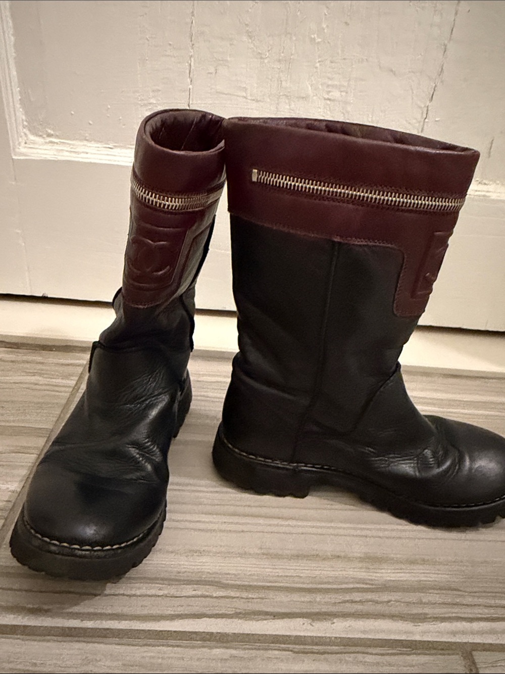 Authentic Vintage Chanel Cocoon Engineer Boots - Picture 3 of 13
